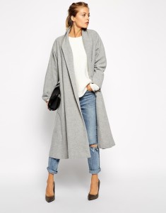 Stylish-Long-Coats-for-Girls-in-Winter-2015